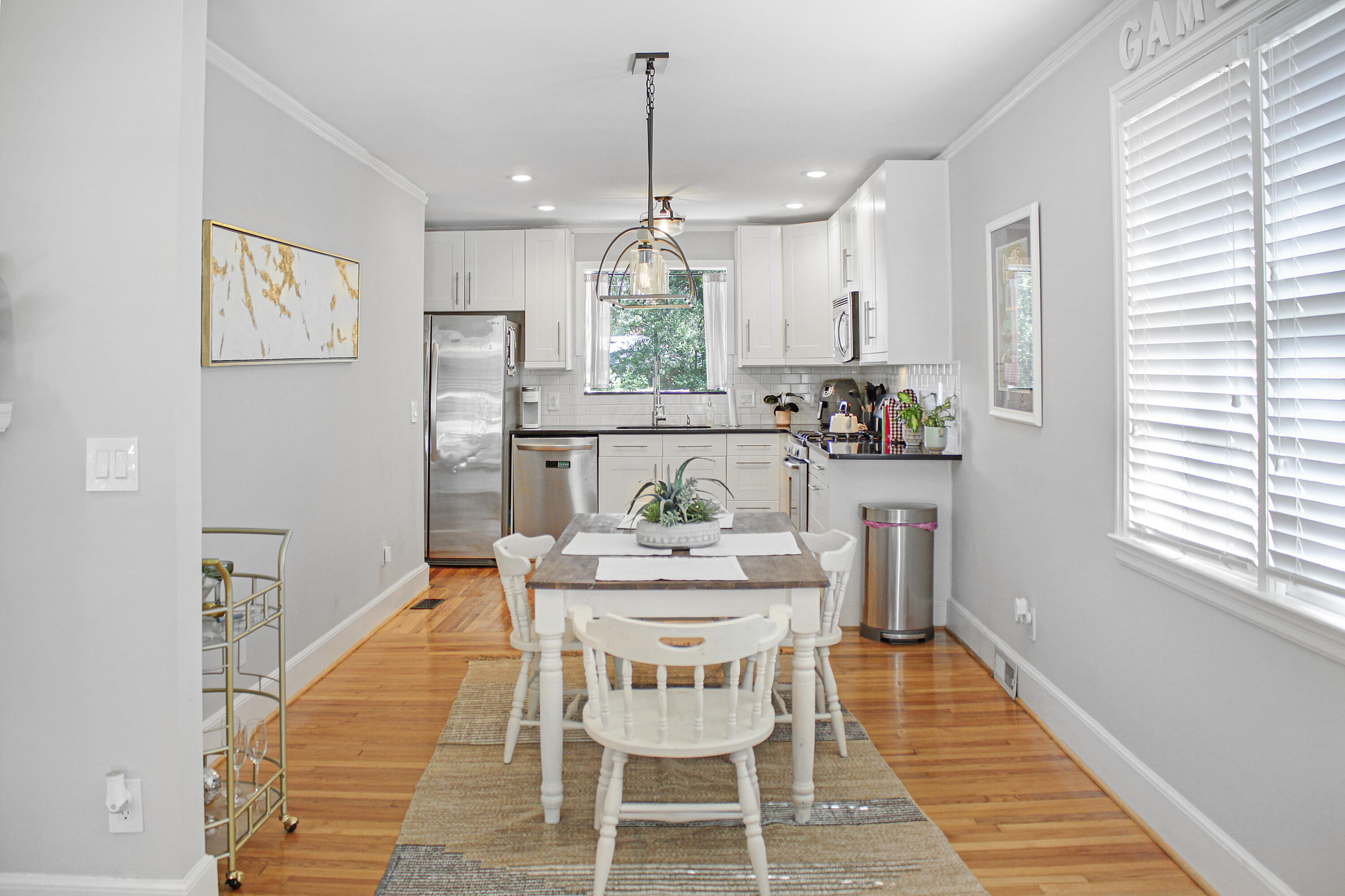 516 Wando Street Columbia, SC 29205 - Photo 4 of 17 Dining