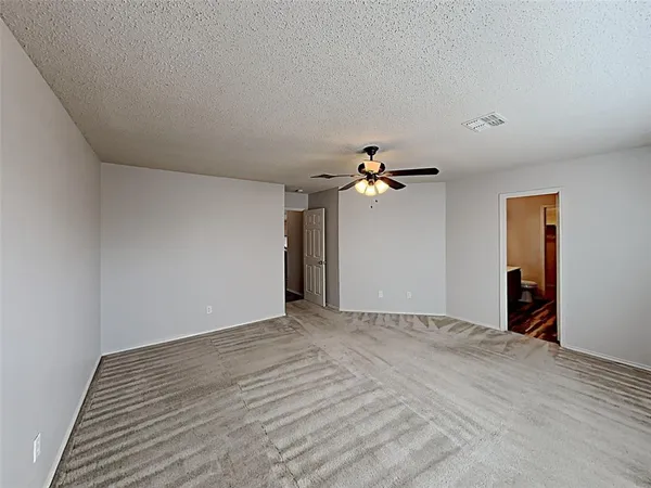 $2,260 | 2104 Navada Way, Fort Worth, TX 76247