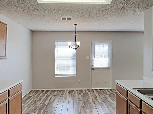 $2,260 | 2104 Navada Way, Fort Worth, TX 76247