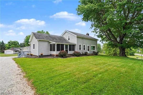$282,500 | 2622 Tallmadge Road, Ravenna, OH 44266