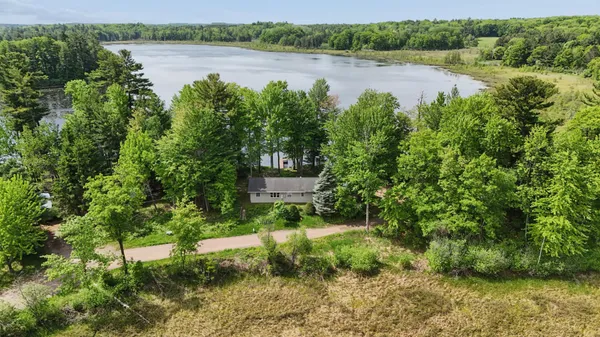 $309,900 | 821 25 1/2 Avenue, Cumberland, WI 54829