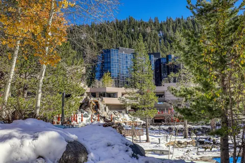 $695,000 | 400 Resort Road, Unit 249/251, Olympic Valley, CA 96146
