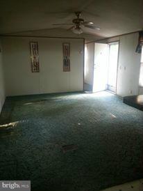9575 River Road Hedgesville, WV 25427 - Photo 3 of 22 Living Room