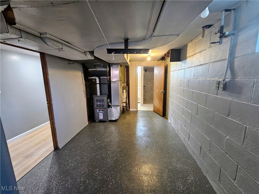 11907 Granger Road Cleveland, OH 44125 - Photo 33 of 44 Gallery Image 33