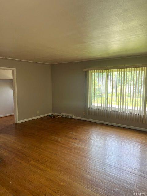 720 Alter Road, Unit UPPR Detroit, MI 48215 - Photo 2 of 8
