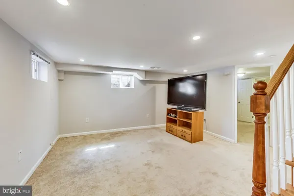 $2,950 | 1145 46th Place Southeast, Washington, DC 20019