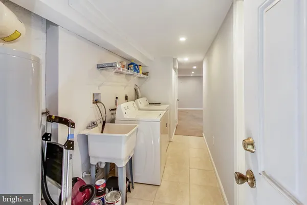 $2,950 | 1145 46th Place Southeast, Washington, DC 20019