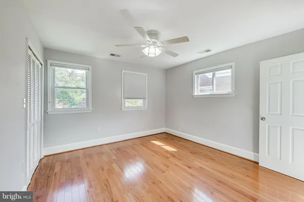 $2,950 | 1145 46th Place Southeast, Washington, DC 20019