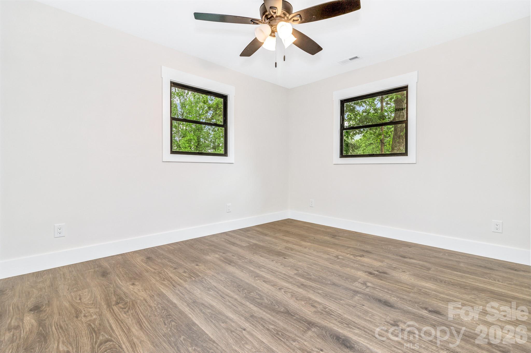 4 Barnes Road Asheville, NC 28803 - Photo 32 of 45