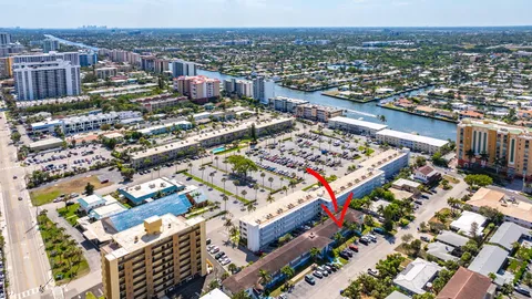 a picture of city view