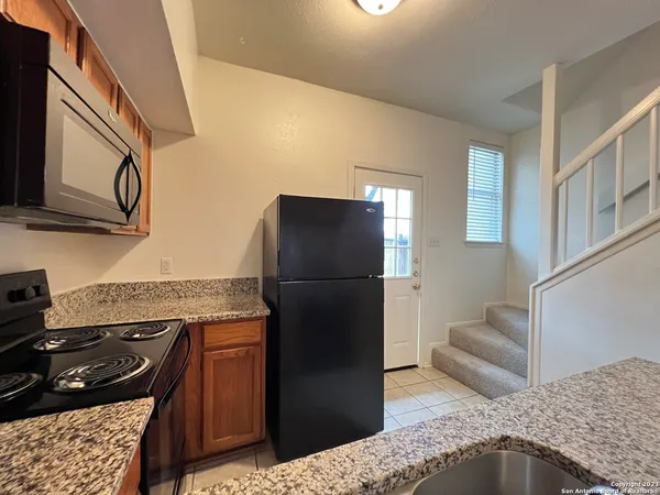 $1,195 | 1953 Budding Boulevard, San Antonio, TX 78247