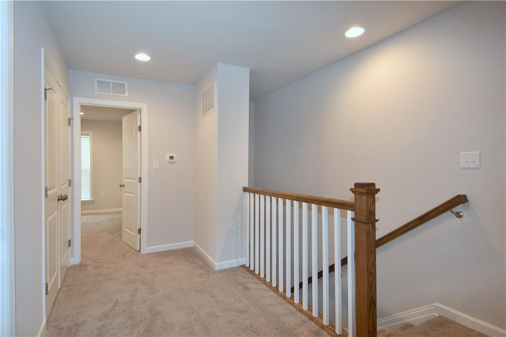 122 Gress Road Cranberry Township, PA 16066 - Photo 21 of 33 a view of hallway