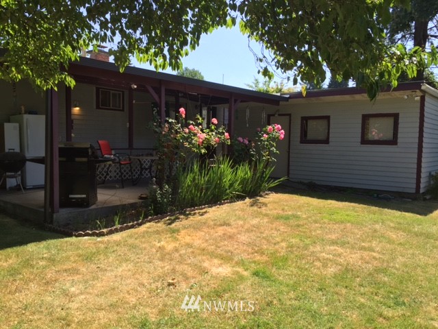 2113 Northeast 6th Place Renton, WA 98056 - Photo 19 of 23