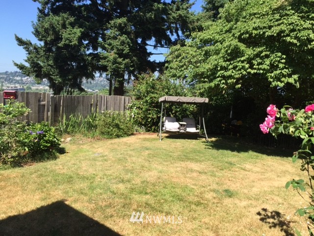 2113 Northeast 6th Place Renton, WA 98056 - Photo 23 of 23