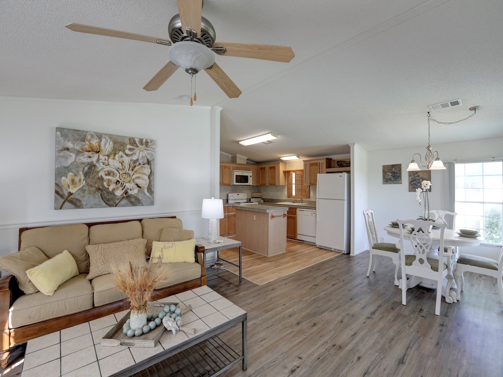 7530 Agawam Road Micco, FL 32976 - Photo 7 of 28 Gallery Image 7