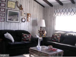 189 Flamingo Road Tuckerton, NJ 08087 - Photo 3 of 7