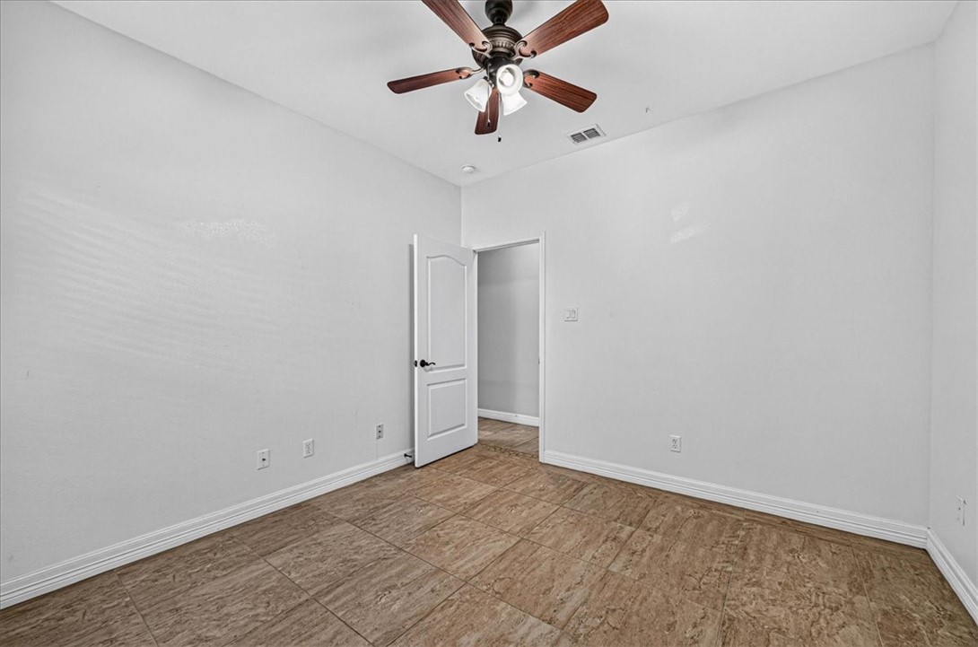 6934 Wooldridge Road, Unit G2 Corpus Christi, TX 78414 - Photo 29 of 35