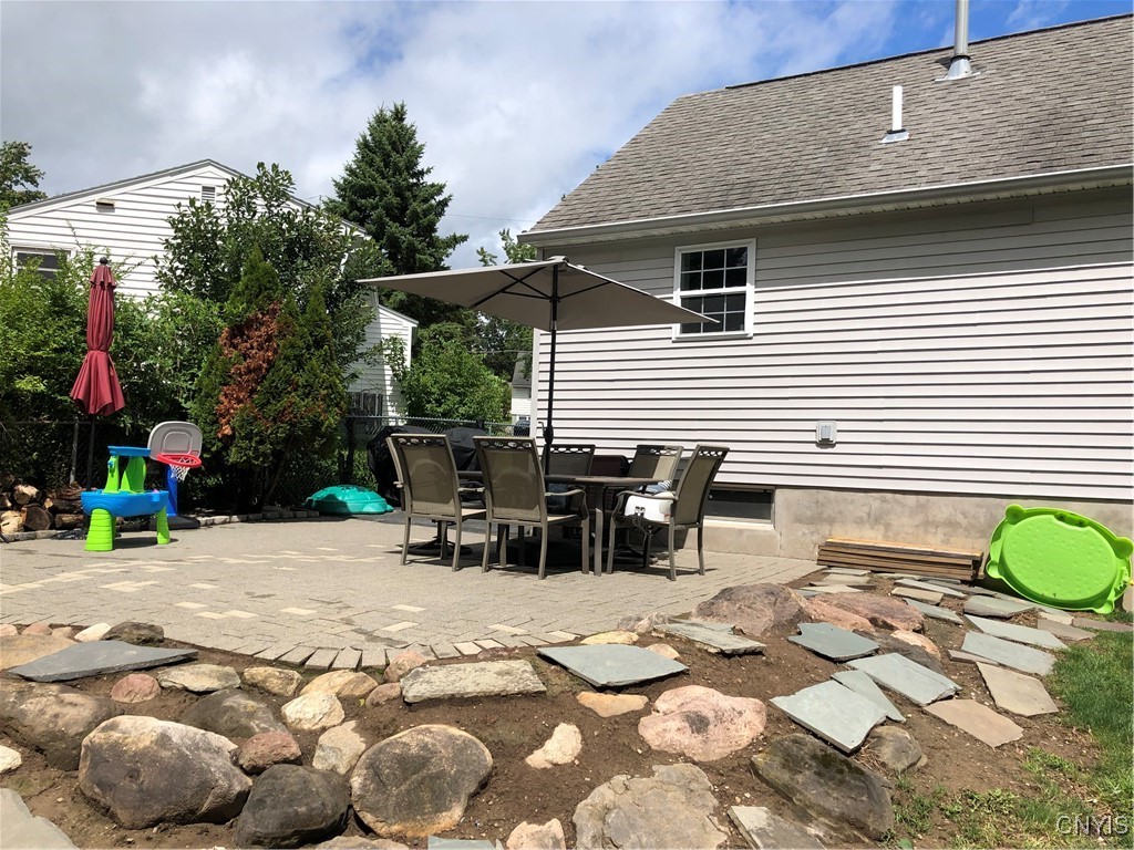 204 Champlin Drive Syracuse, NY 13206 - Photo 31 of 34