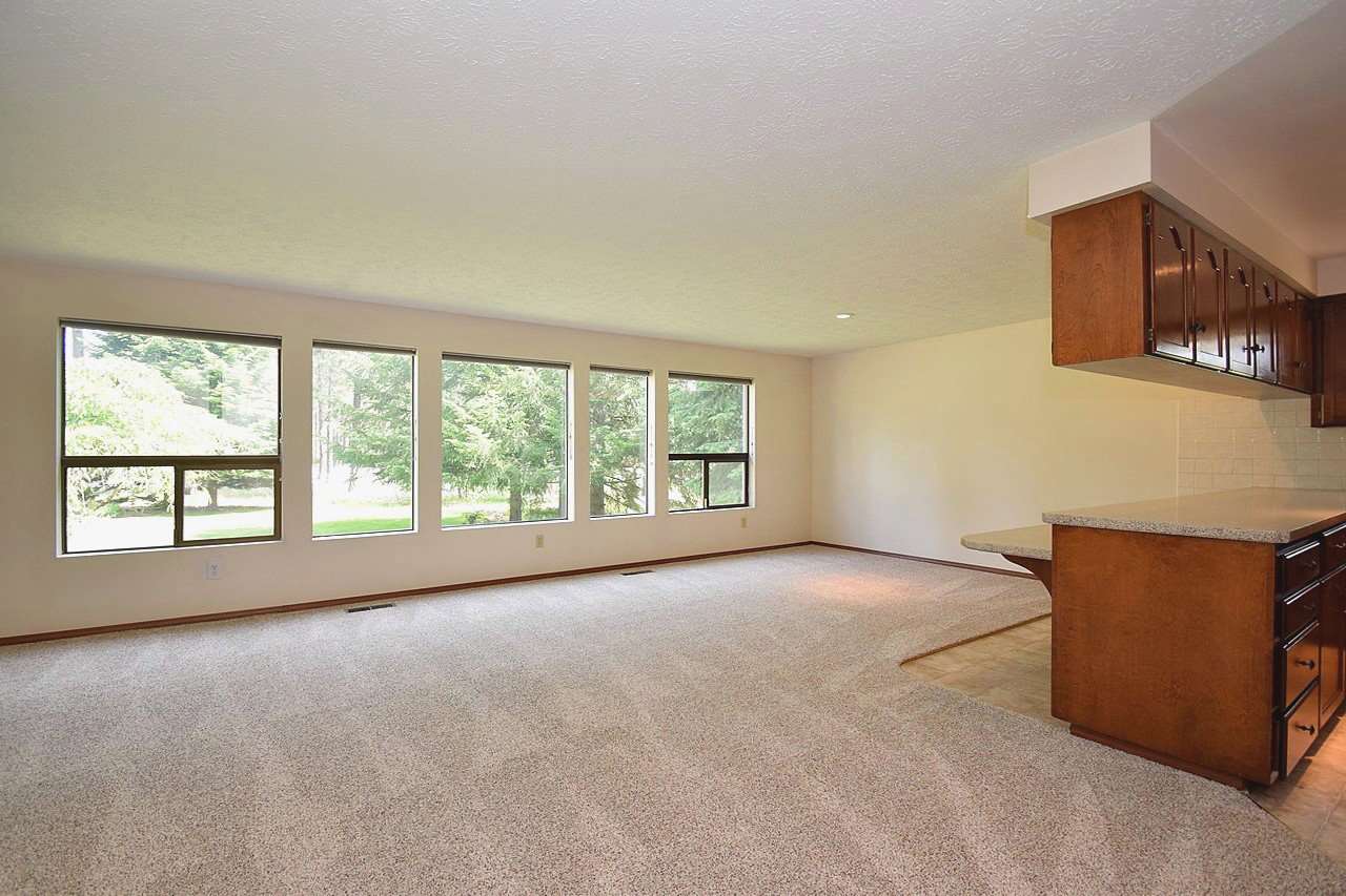 4510 East La Dolce Road Colbert, WA 99005 - Photo 2 of 20