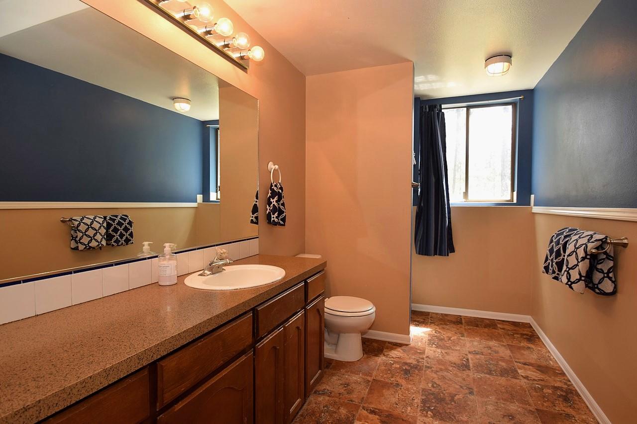 4510 East La Dolce Road Colbert, WA 99005 - Photo 12 of 20