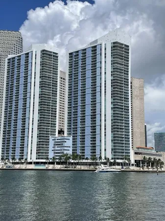$595,000 | 335 South Biscayne Boulevard, Unit 3400, Miami, FL 33131