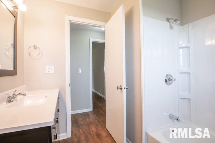 13068 Antioch Road Tremont, IL 61568 - Photo 15 of 27 Gallery Image 15