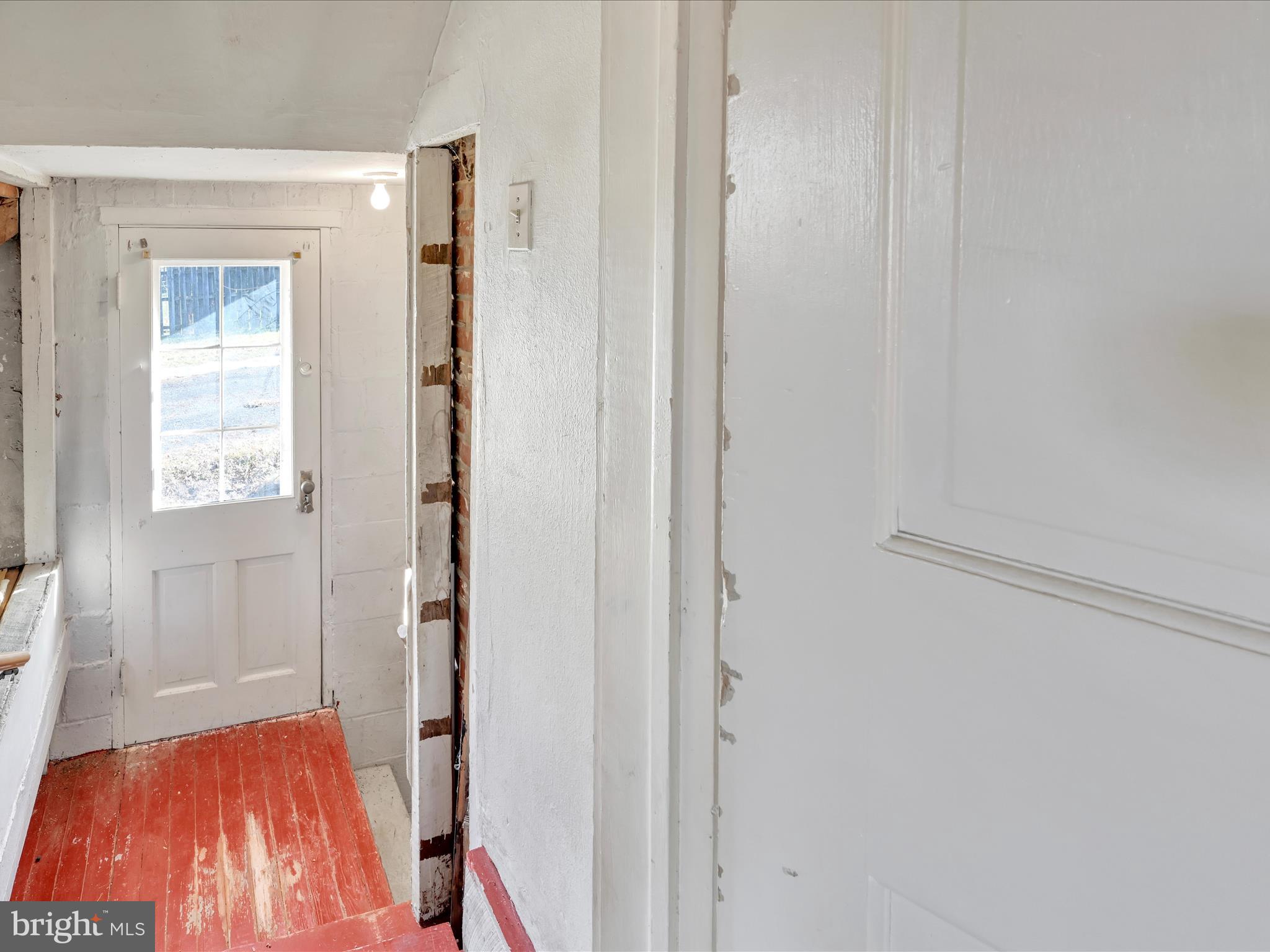 2067 South Forge Road Palmyra, PA 17078 - Photo 15 of 27 Back Entryway