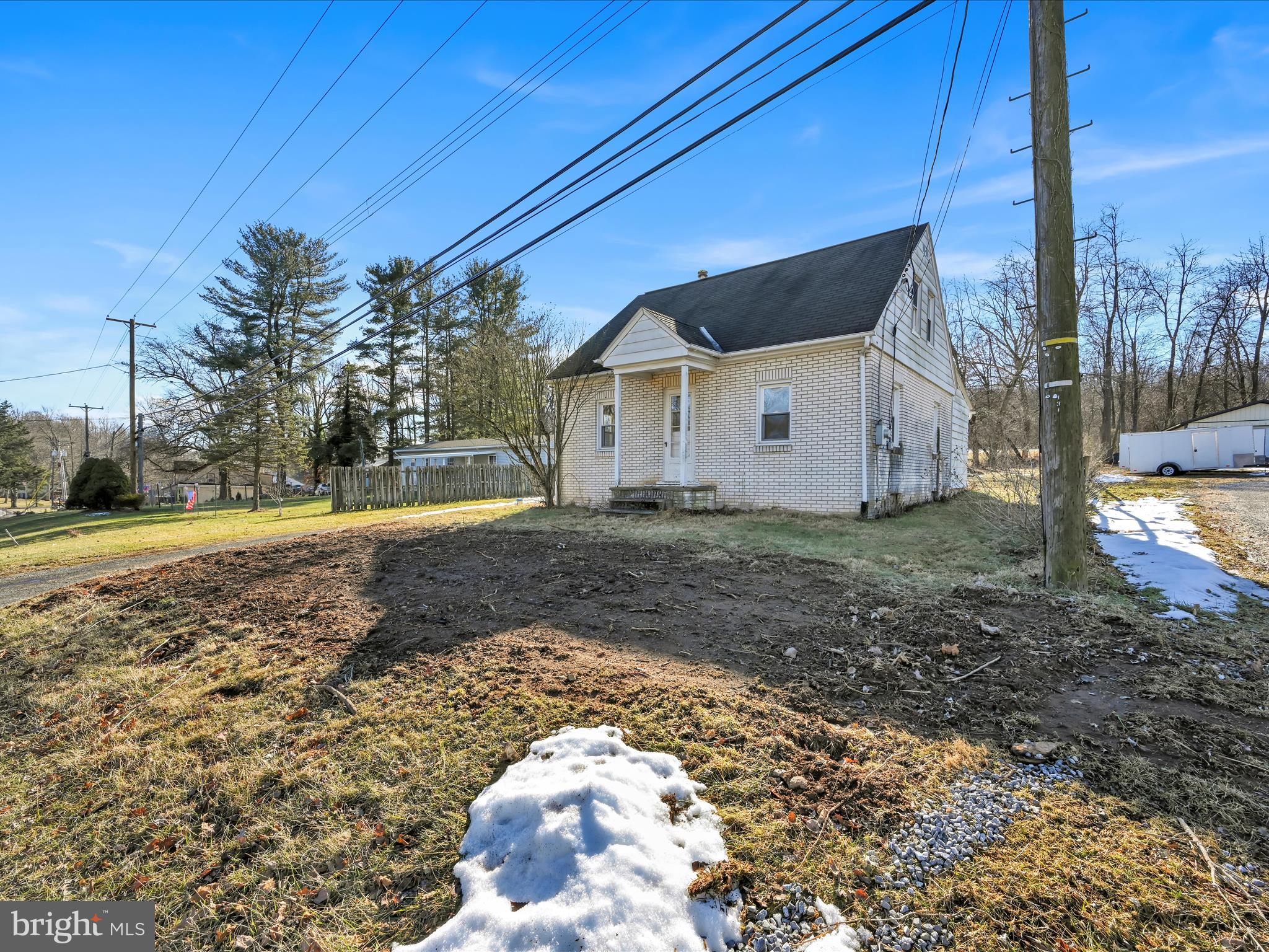 2067 South Forge Road Palmyra, PA 17078 - Photo 2 of 27 Front
