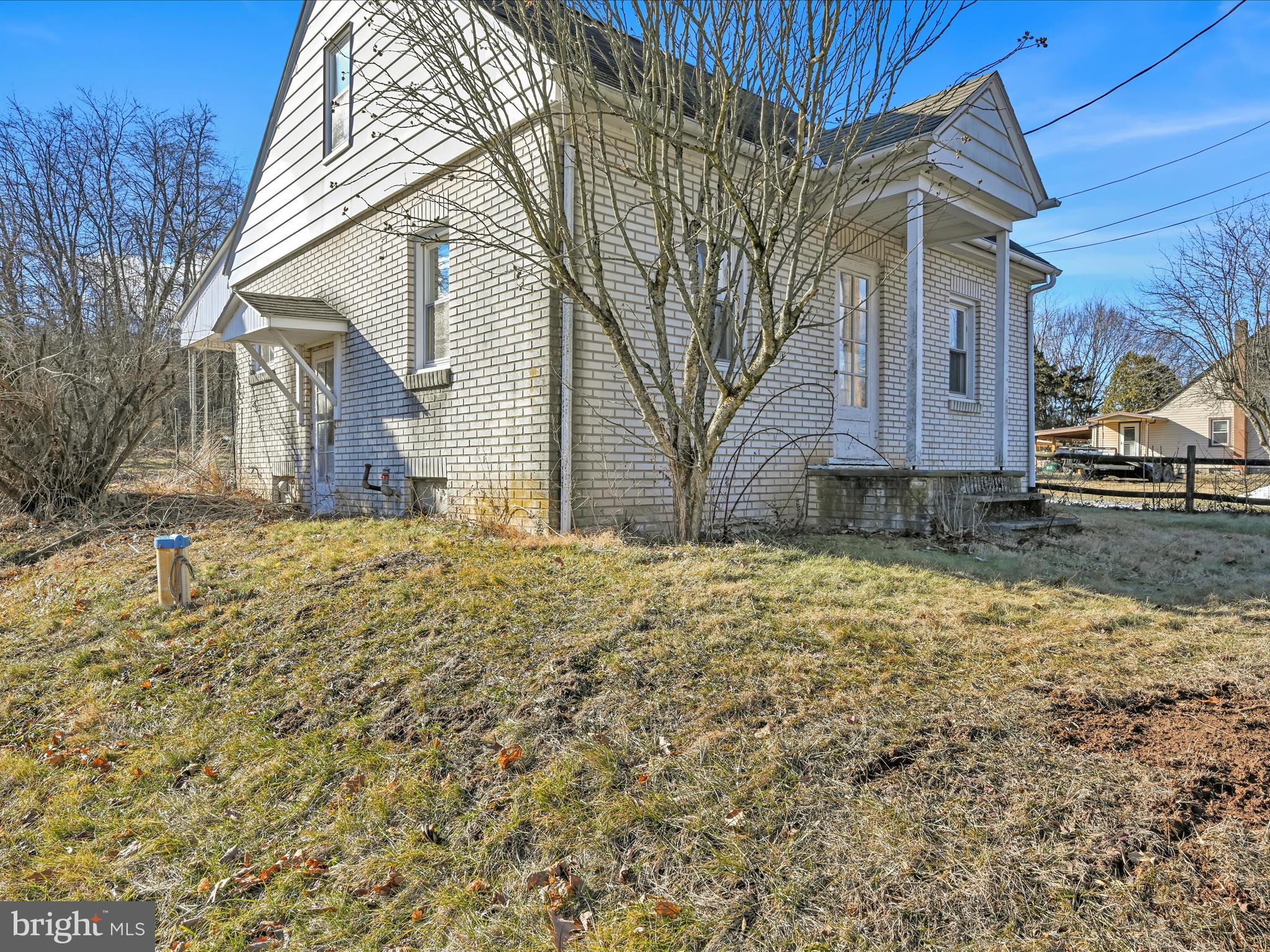 2067 South Forge Road Palmyra, PA 17078 - Photo 3 of 27 Front