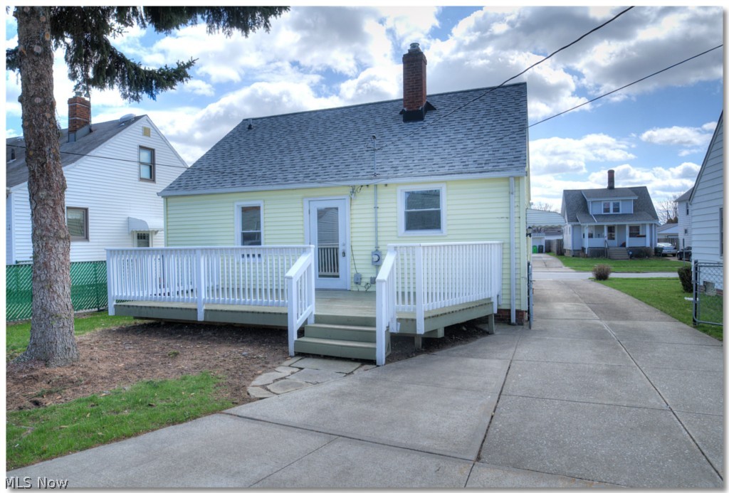 12801 Havana Road Cleveland, OH 44125 - Photo 20 of 21
