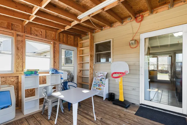 $299,900 | 3110 Timber Hill Lane, Aurora, IL 60504