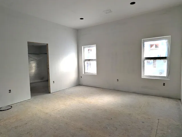 $625,000 | 330 Benjamin Wentworth Drive, Tamworth, NH 03817