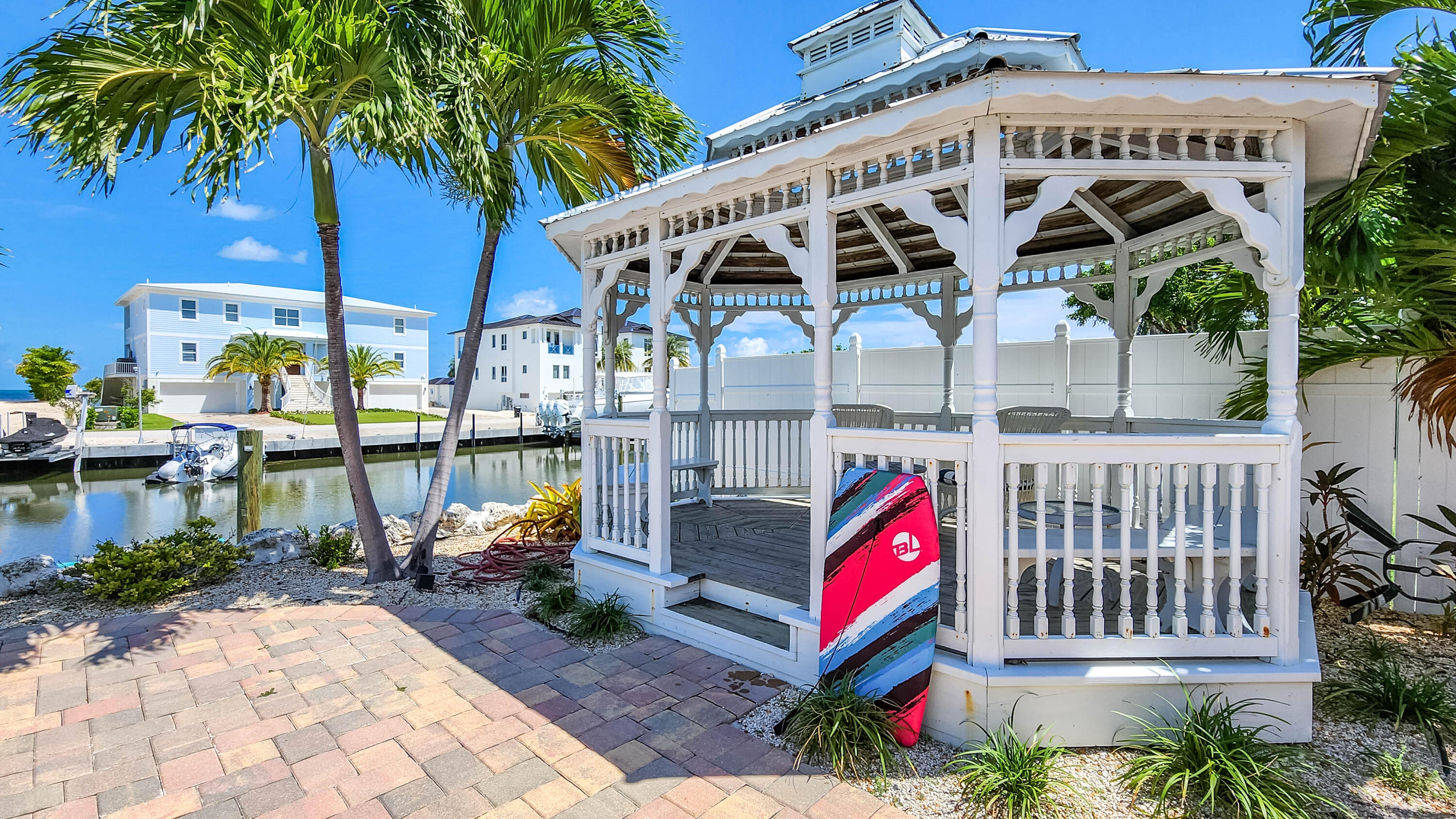 89 Sombrero Beach Road Marathon, FL 33050 - Photo 31 of 55 Canal home with a pool gazebo docks ocea