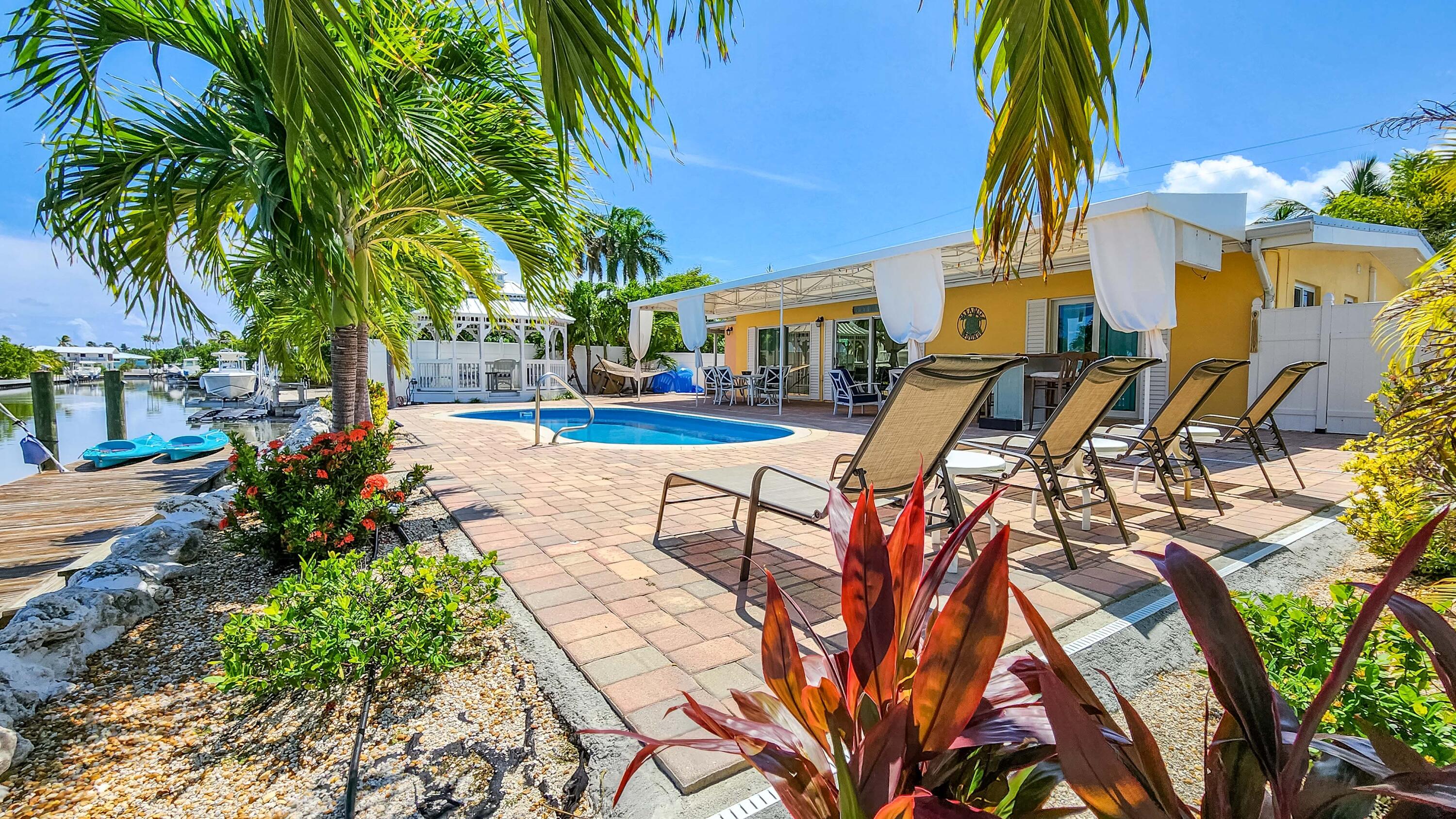 89 Sombrero Beach Road Marathon, FL 33050 - Photo 43 of 55 Canal home with a pool gazebo docks ocea