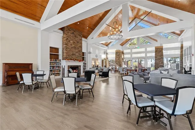 $589,900 | 1081 Lake Ter Bend, Greensboro, GA 30642