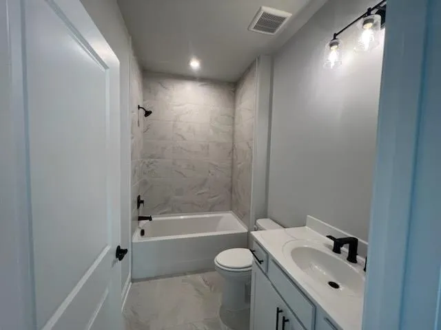 $589,900 | 1081 Lake Ter Bend, Greensboro, GA 30642