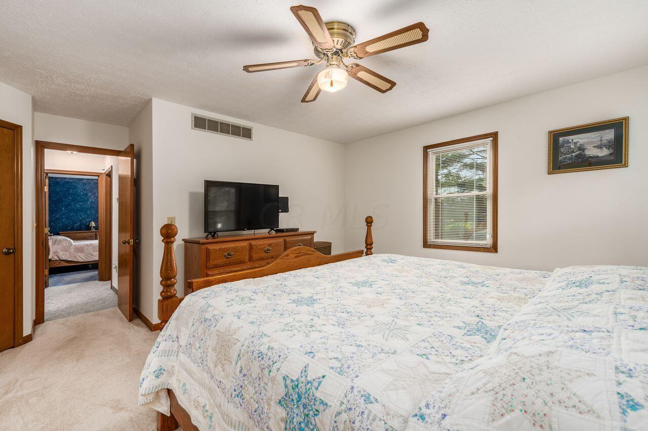 1525 Refugee Road Pickerington, OH 43147 - Photo 13 of 33 Master Bedroom