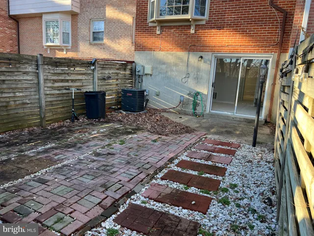 $2,900 | 15019 Ashdale Circle, Woodbridge, VA 22193