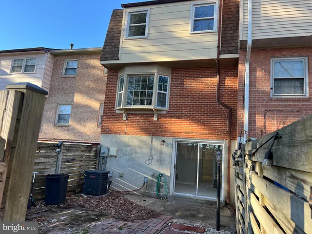 $2,900 | 15019 Ashdale Circle, Woodbridge, VA 22193