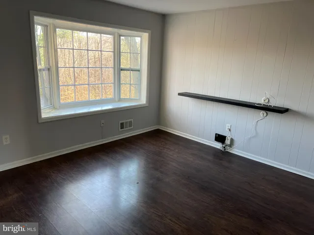 $2,900 | 15019 Ashdale Circle, Woodbridge, VA 22193