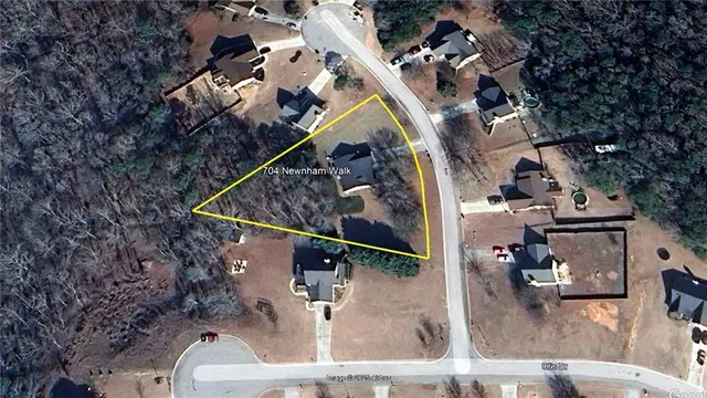 $319,900 | 704 Newnham Walk, Bethlehem, GA 30620
