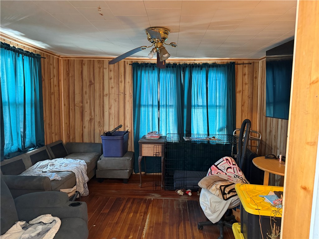 30 Eddington Street Pawtucket, RI 02861 - Photo 6 of 20