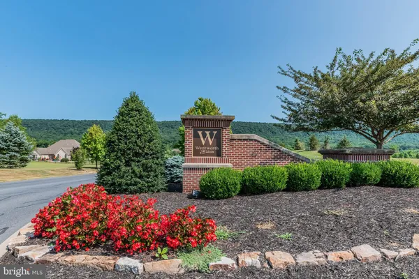 $1,395,000 | 5029 Heatherington Way, Enola, PA 17025