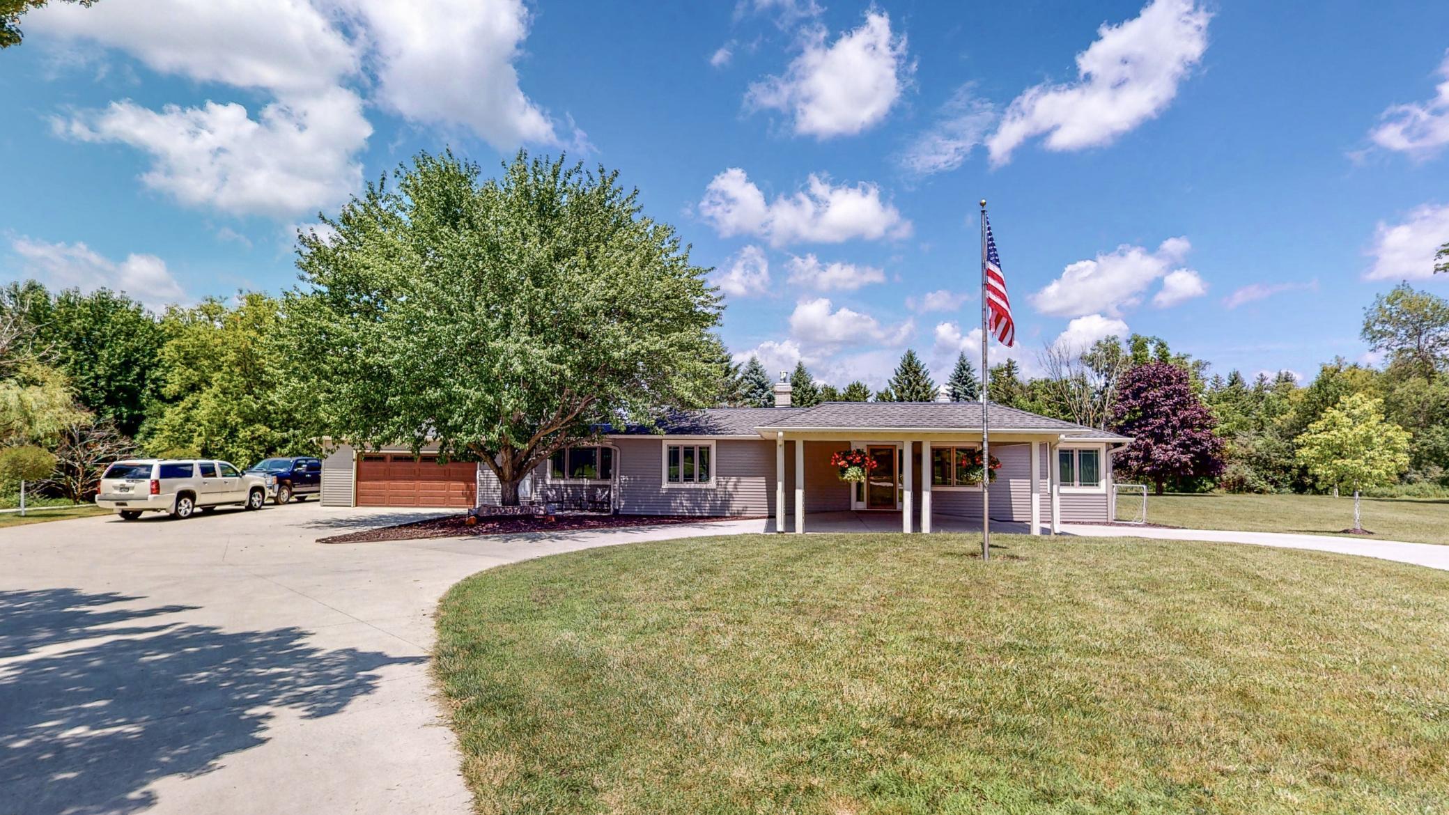 5415 Country Club Road Southwest Rochester, MN 55901 - Photo 1 of 1