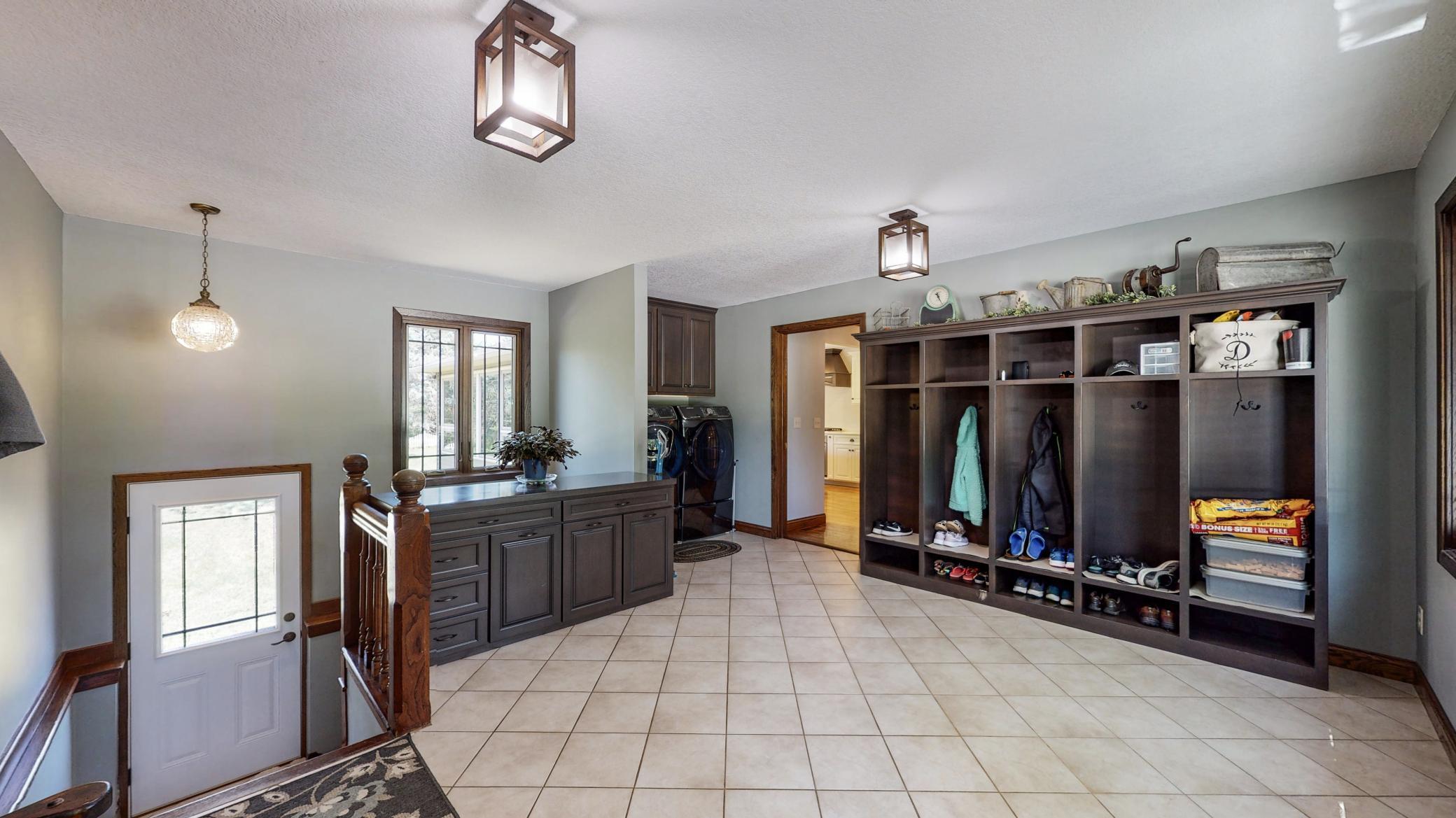 5415 Country Club Road Southwest Rochester, MN 55901 - Photo 14 of 61 Gallery Image 14