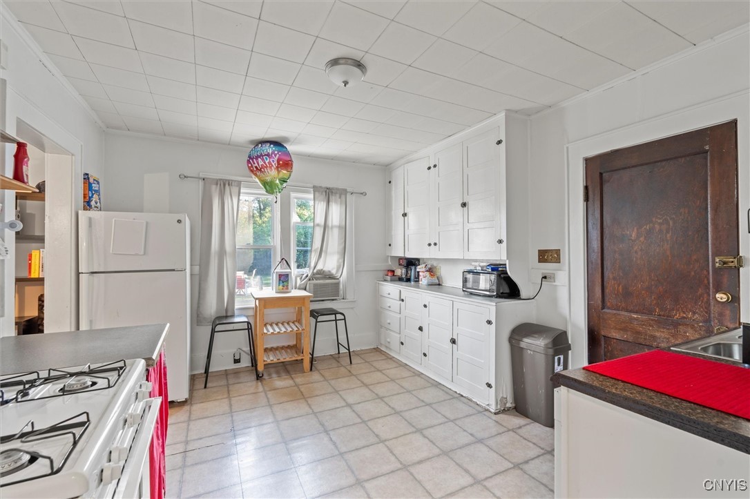 236-38 Miles Avenue Syracuse, NY 13210 - Photo 23 of 44