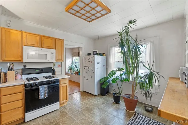 $297,500 | 236-38 Miles Avenue, Syracuse, NY 13210