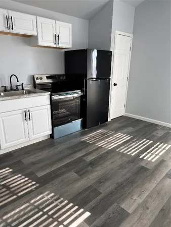 $1,000 | 3306 East County Road 172, Unit J, Midland, TX 79706