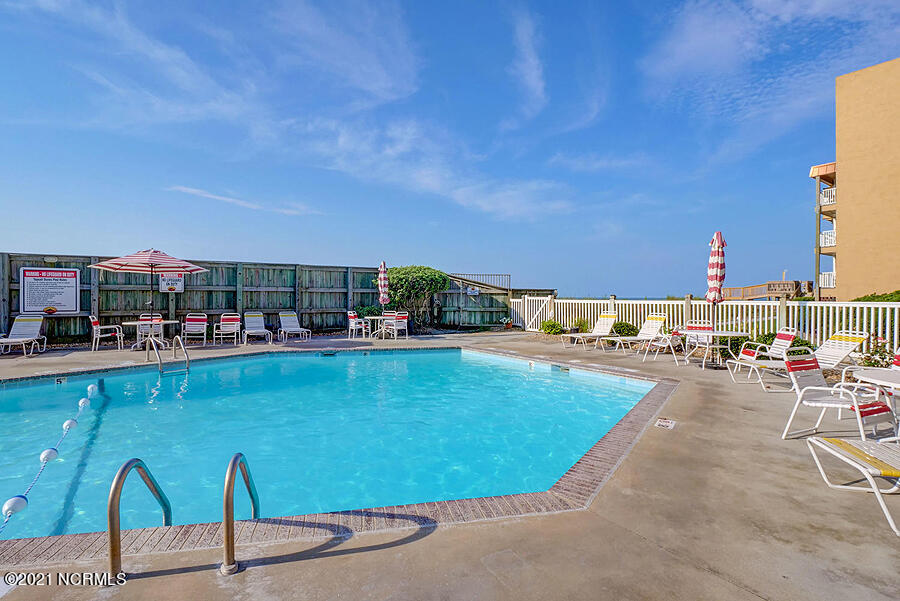 1840 New River Inlet Road, Unit 2201 North Topsail Beach, NC 28460 - Photo 11 of 77 1866 New River Inlet Rd 1103-large-029-0