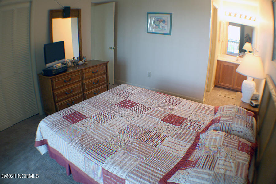 1840 New River Inlet Road, Unit 2201 North Topsail Beach, NC 28460 - Photo 29 of 77 IMG_7322